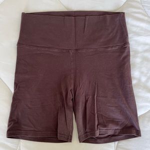 Aritzia TNA Bike Shorts